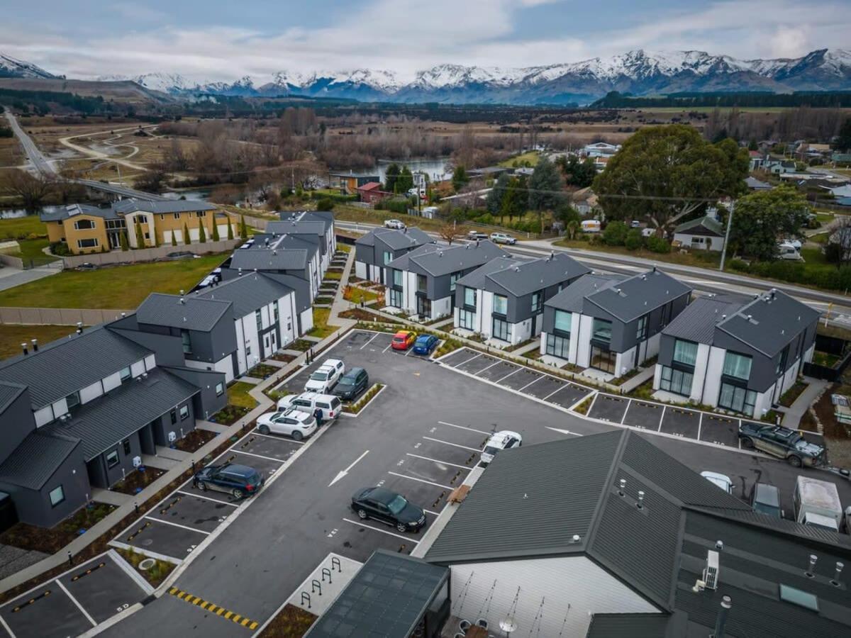 Wanaka Riverside Townhouse Retreat Albert Town Exterior foto
